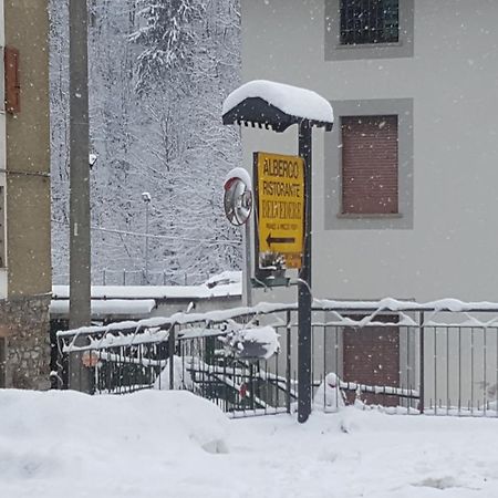 Albergo Belvedere Колио Екстериор снимка