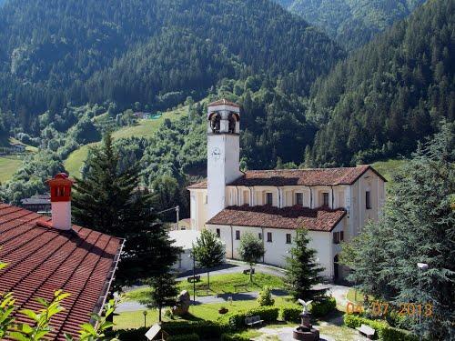Albergo Belvedere Колио Екстериор снимка