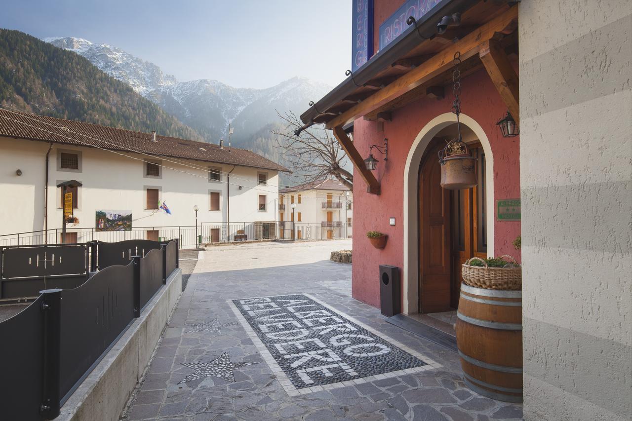 Albergo Belvedere Колио Екстериор снимка