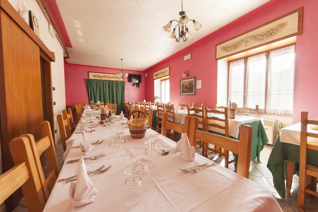 Albergo Belvedere Колио Екстериор снимка